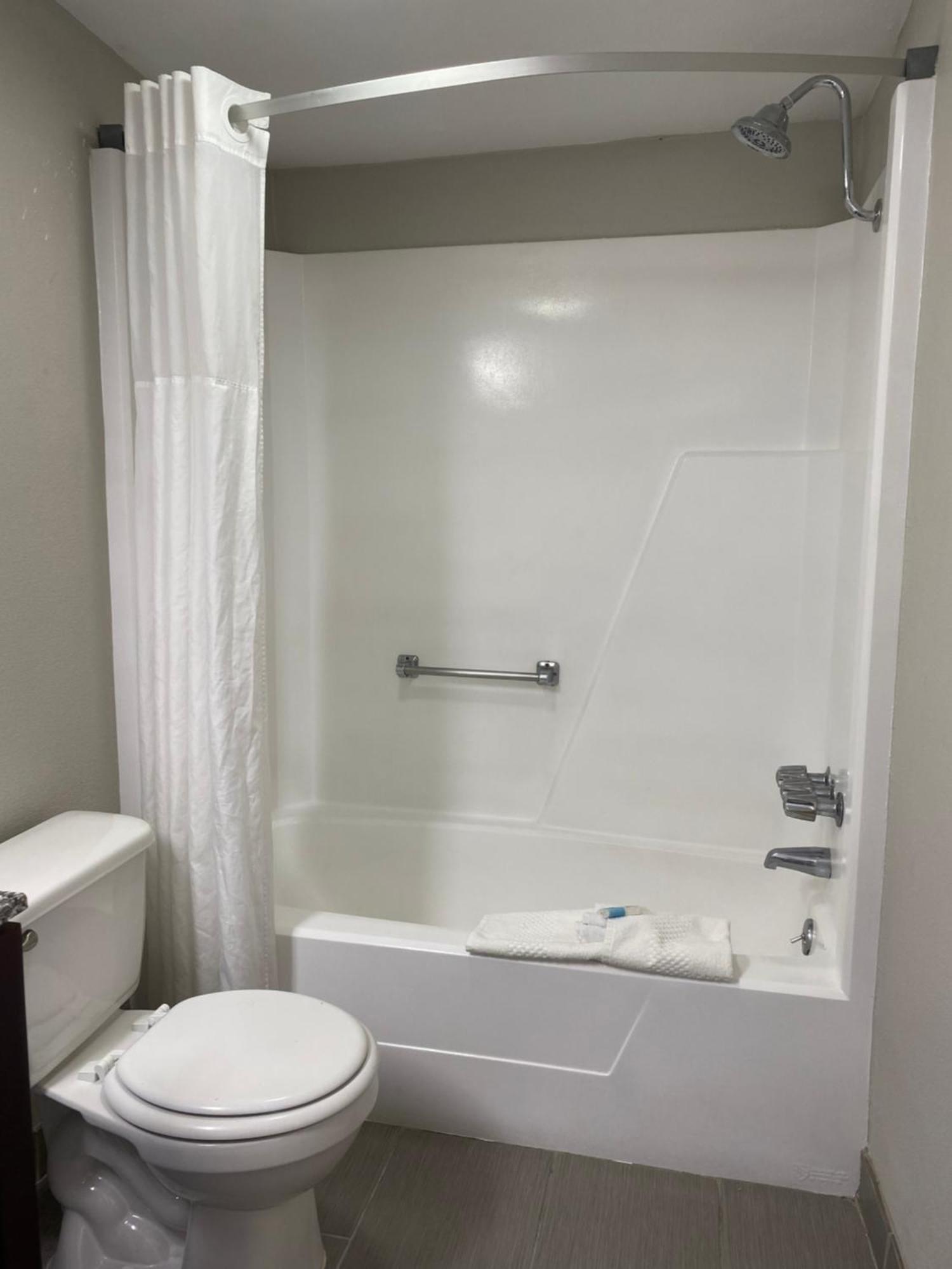 Cambridge Inn أوكلاهوما سيتي المظهر الخارجي الصورة